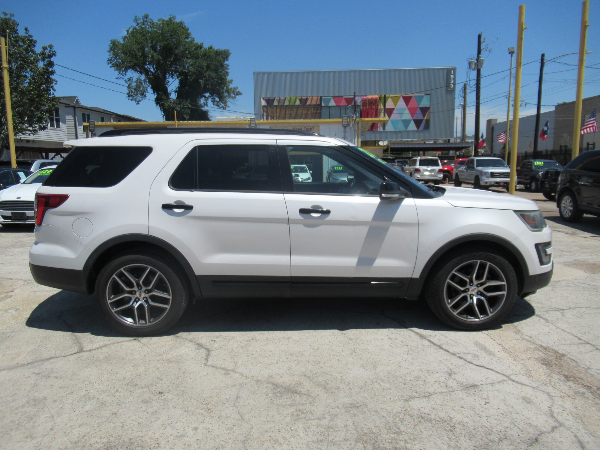 photo of 2016 Ford Explorer Sport 4WD